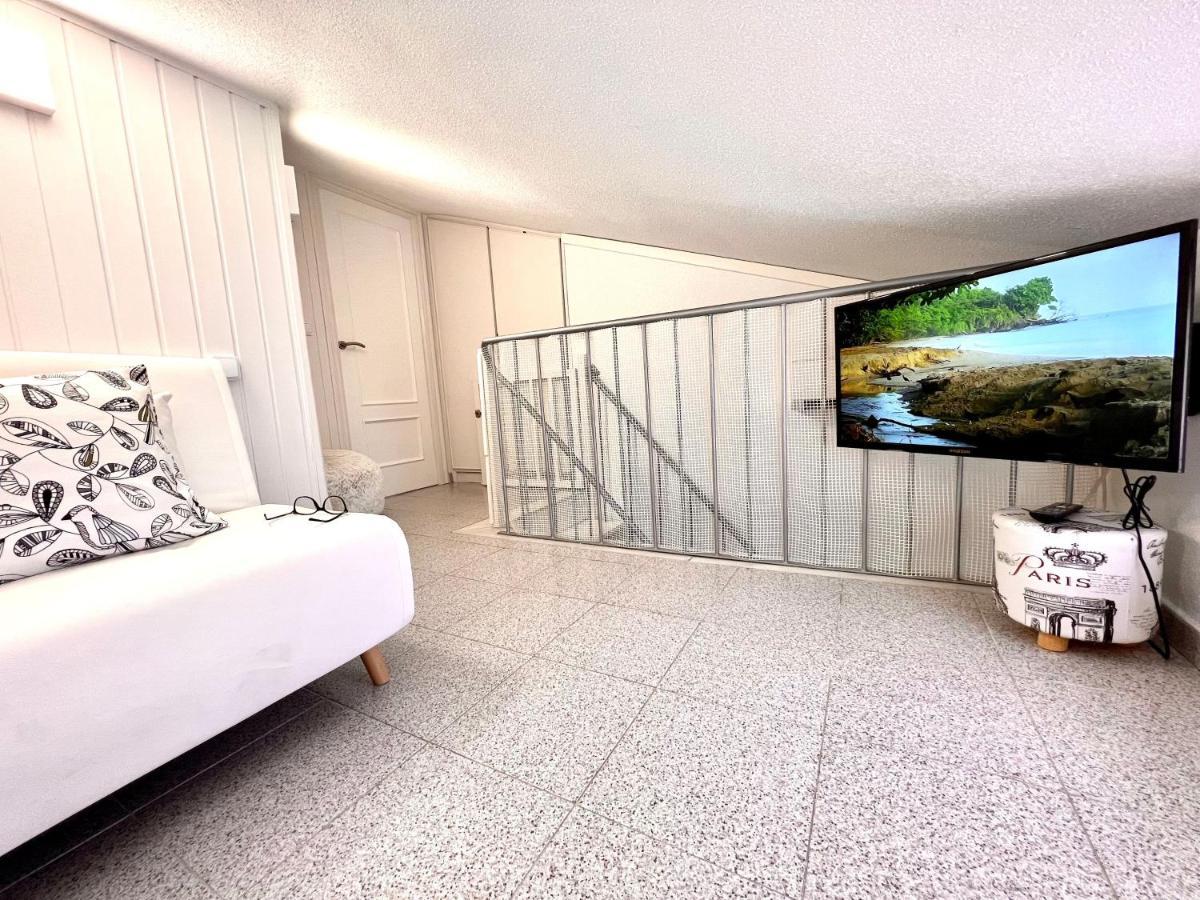 Holiday Penthouse Jardin 托雷维耶哈 外观 照片